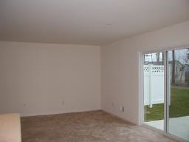 8 Winding Way, Unit 8 Hamburg, NJ 07419 - Photo 5 of 9