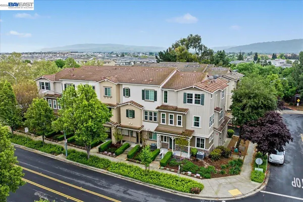 $1,080,000 | 6380 Monterey Way, Dublin, CA 94568