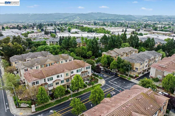 $1,080,000 | 6380 Monterey Way, Dublin, CA 94568