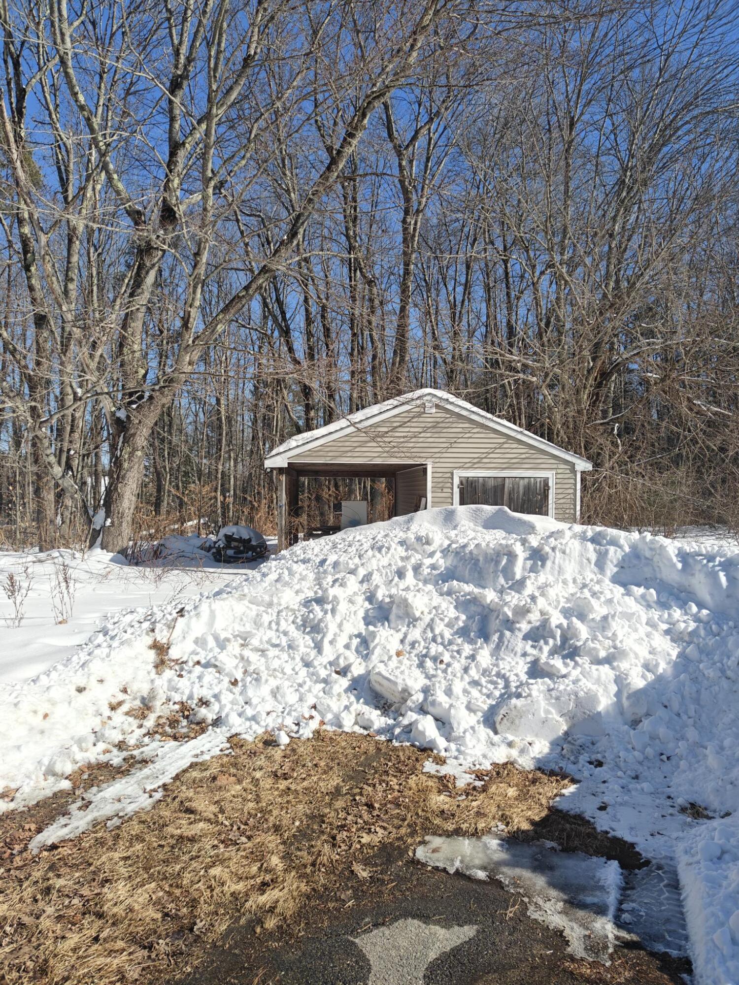 81 North Gorham Road Gorham, ME 04038 - Photo 5 of 9 IMG20260212123636