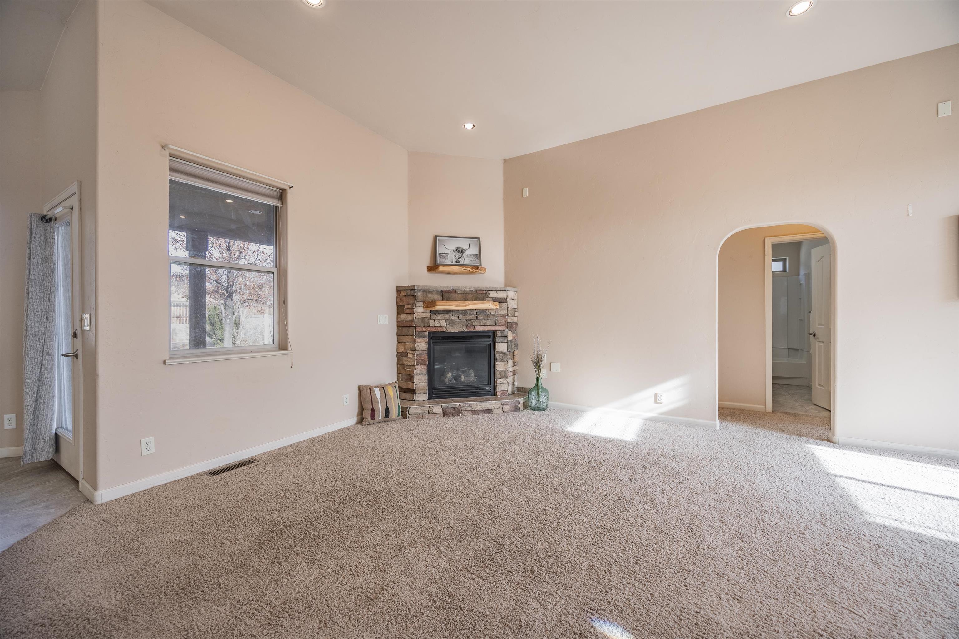 1443 Criterion Street, Unit RIVER Delta, CO 81416 - Photo 3 of 27 Gallery Image 3