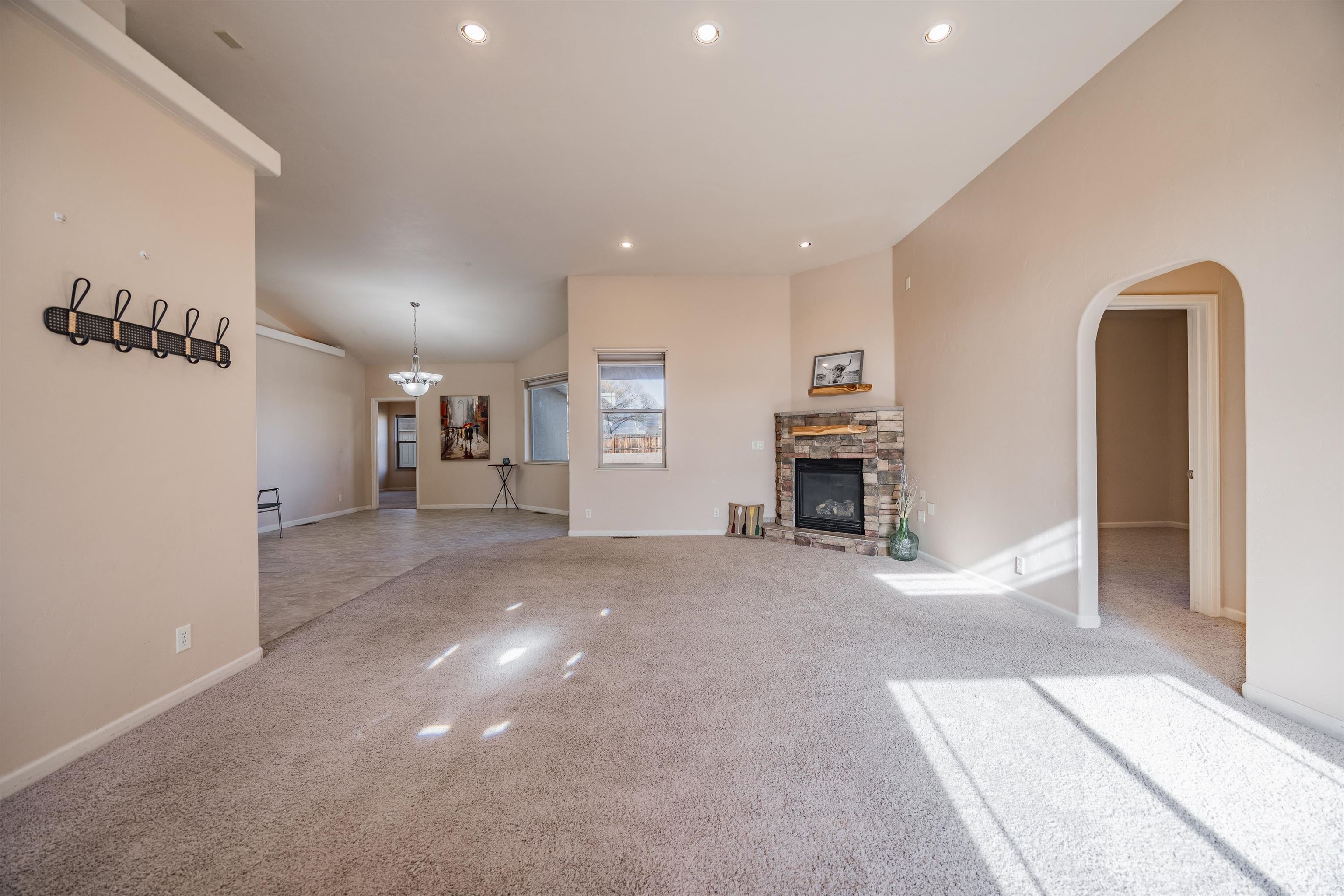 1443 Criterion Street, Unit RIVER Delta, CO 81416 - Photo 6 of 27 Gallery Image 6