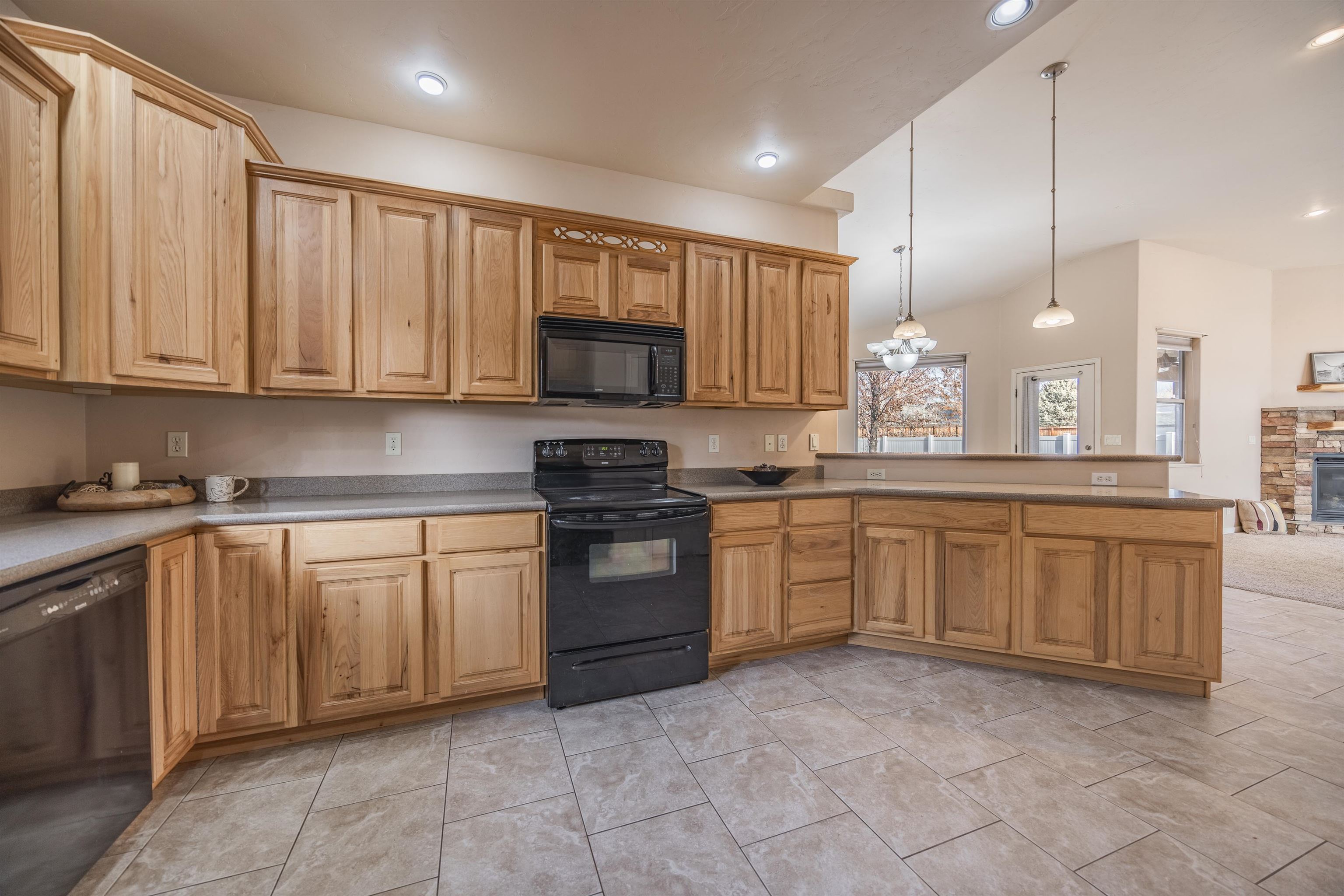 1443 Criterion Street, Unit RIVER Delta, CO 81416 - Photo 9 of 27 Gallery Image 9