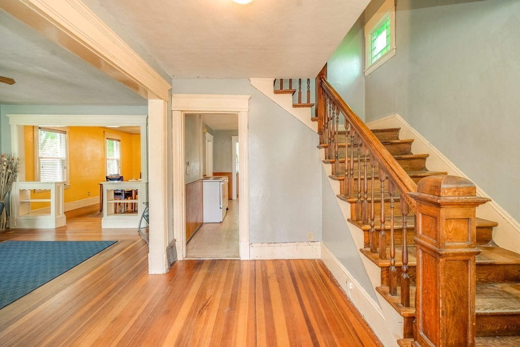 32 Bentley Street Springfield, MA 01108 - Photo 12 of 29 Gallery Image 12