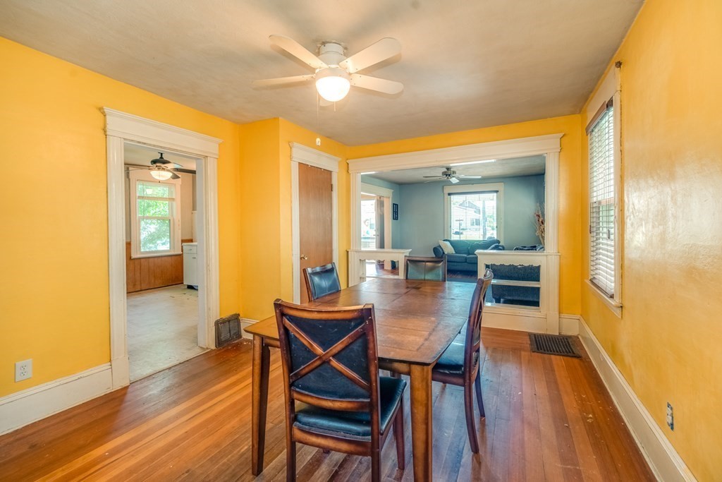 32 Bentley Street Springfield, MA 01108 - Photo 16 of 29 Gallery Image 16