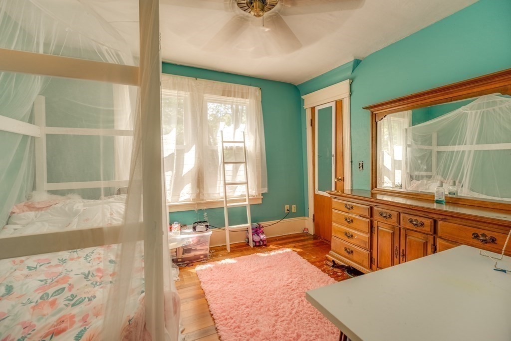 32 Bentley Street Springfield, MA 01108 - Photo 20 of 29 Gallery Image 20