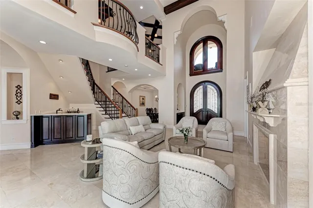 $37,500 | 14 North Washington Drive, Sarasota, FL 34236