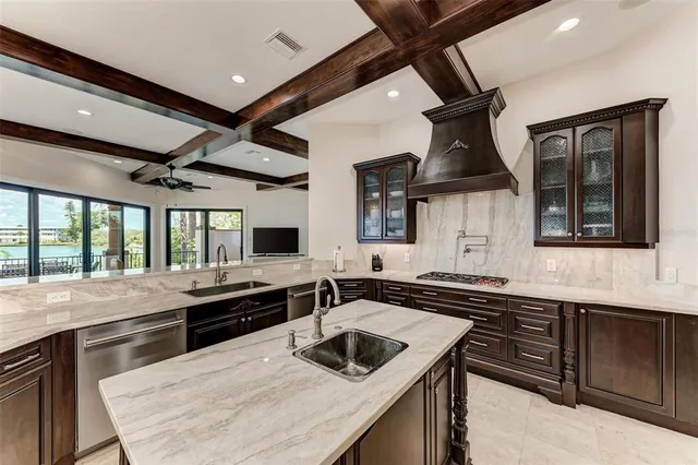 $37,500 | 14 North Washington Drive, Sarasota, FL 34236