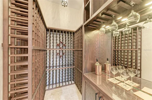 $37,500 | 14 North Washington Drive, Sarasota, FL 34236