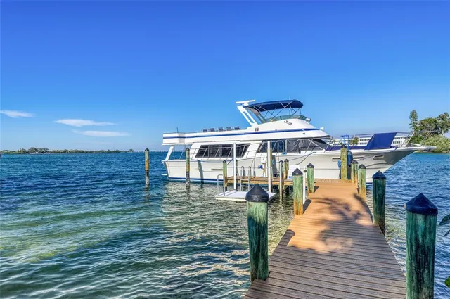 $37,500 | 14 North Washington Drive, Sarasota, FL 34236