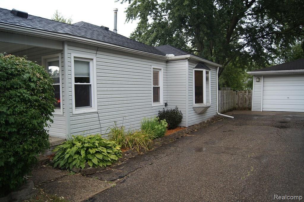 3211 Crooks Road Rochester Hills, MI 48309 - Photo 4 of 18