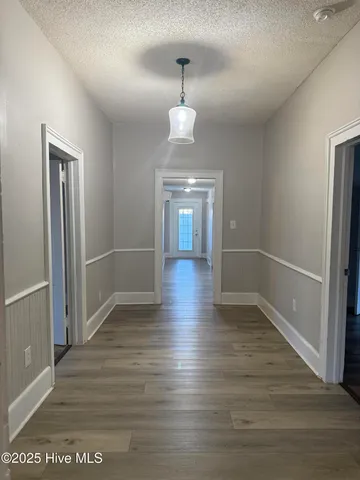 $1,950 | 210 Paris Avenue, Greenville, NC 27834