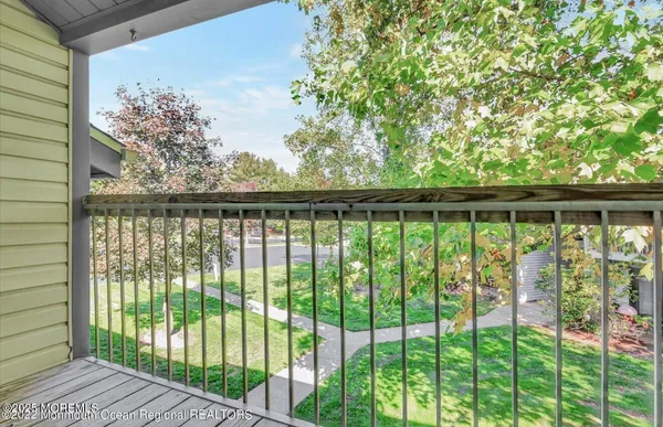 $2,600 | 71 Crabapple Lane, Unit 266, Franklin Park, NJ 08823