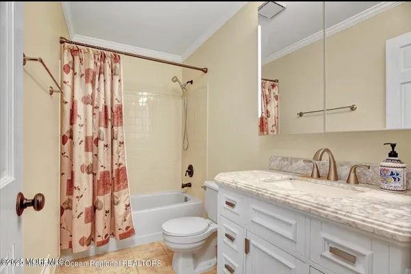 $2,600 | 71 Crabapple Lane, Unit 266, Franklin Park, NJ 08823