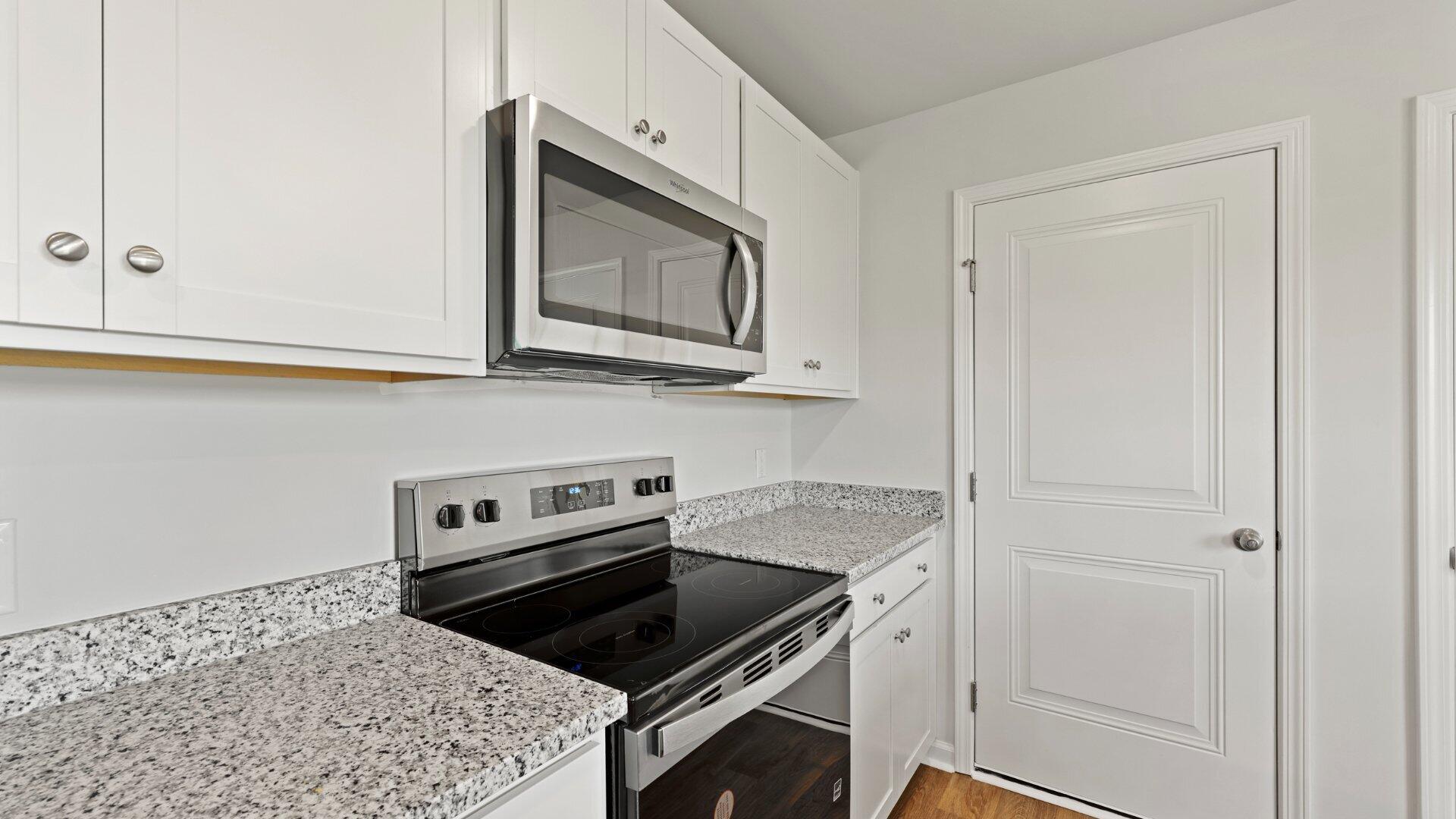 447 Tulip Poplar Drive Moncks Corner, SC 29461 - Photo 7 of 34 9_550a5126