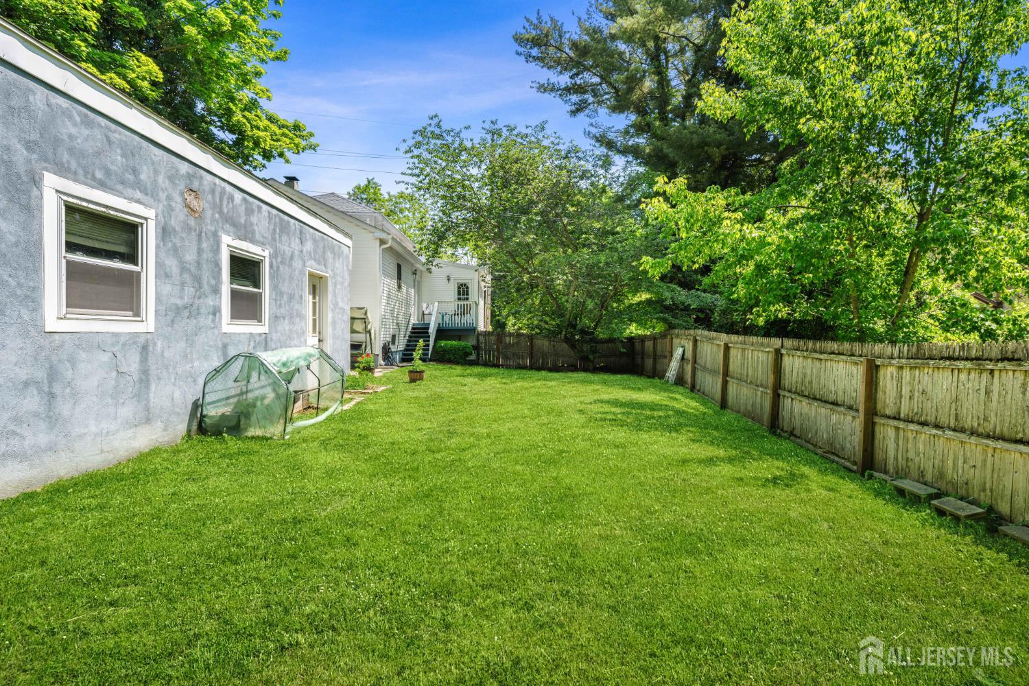 68 Waterworks Road Freehold, NJ 07728 - Photo 8 of 37