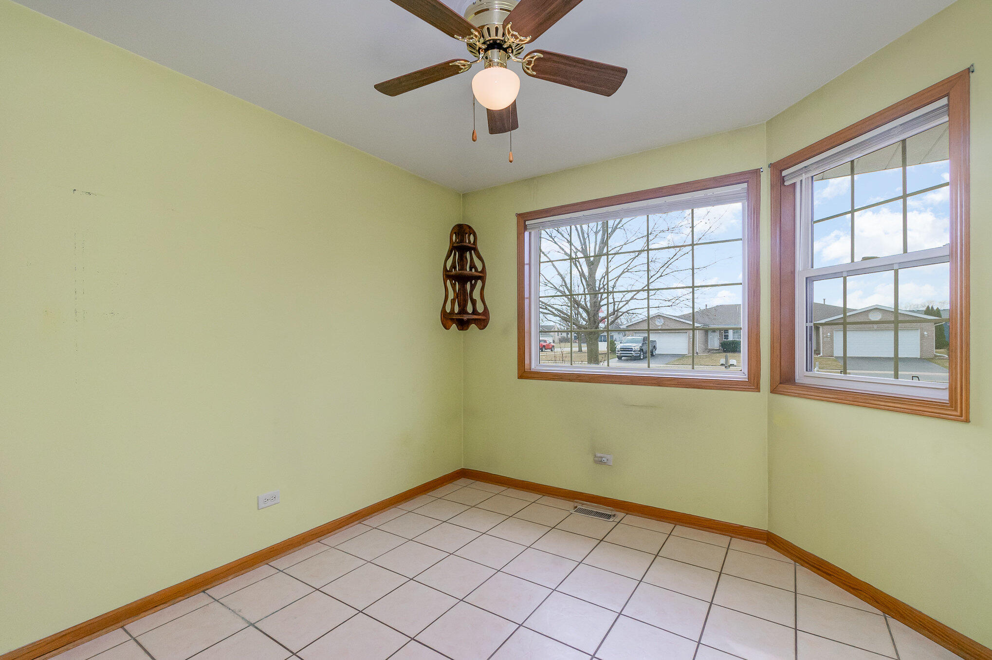 1443 Rokosz Lane Dyer, IN 46311 - Photo 6 of 17 2038x1356