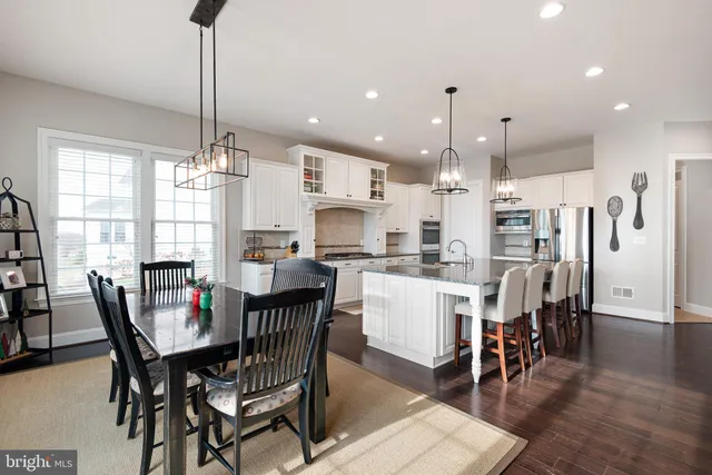 $899,900 | 110 Pierce Lane, Kennett Square, PA 19348