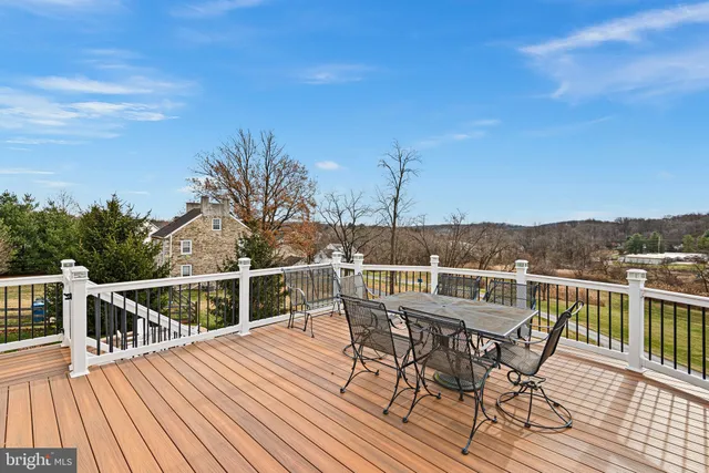 $899,900 | 110 Pierce Lane, Kennett Square, PA 19348