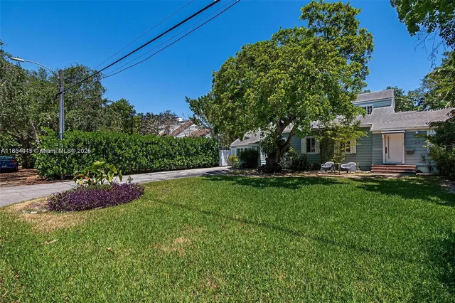 $1,795,000 | 9341 Northeast 9th Avenue, Miami Shores, FL 33138
