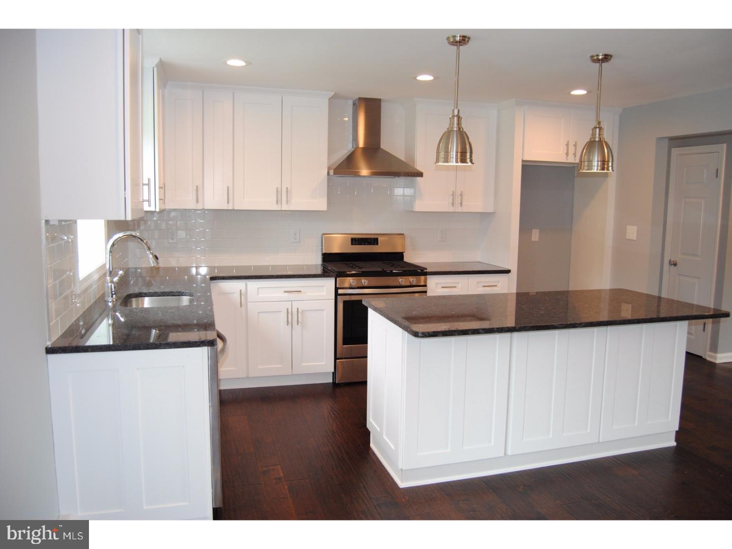 2956 Goentner Road Willow Grove, PA 19090 - Photo 3 of 24 Gallery Image 3