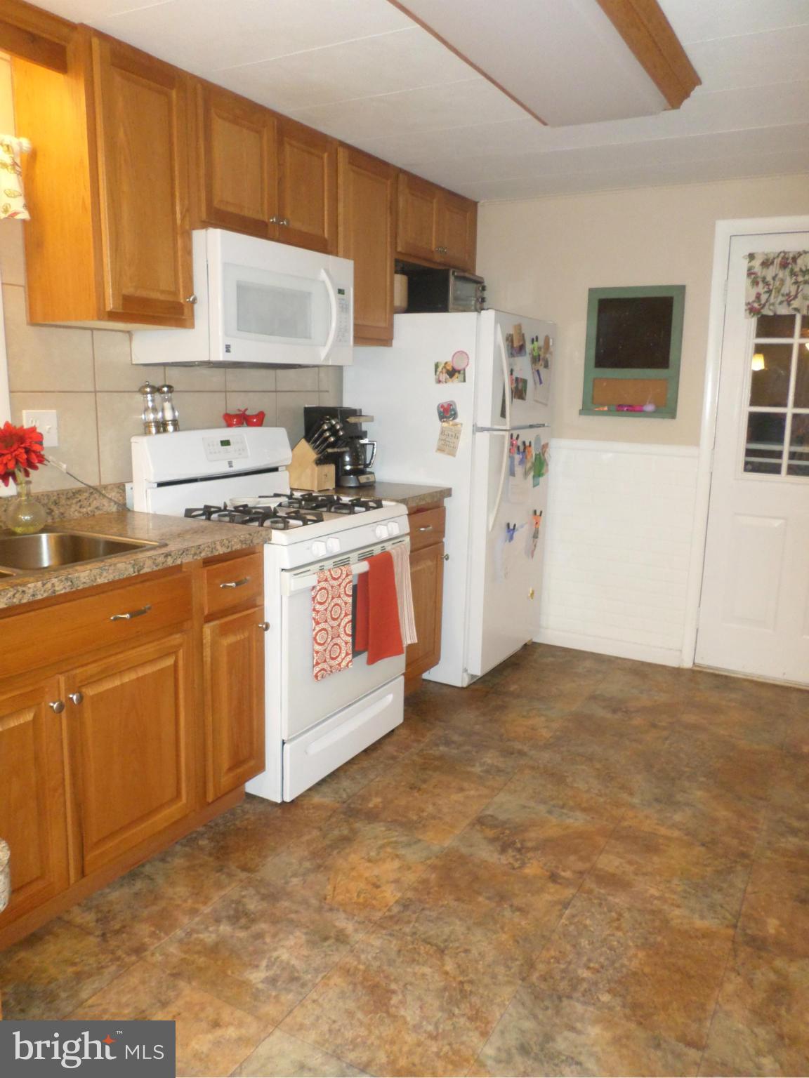 114 Iris Road Chestertown, MD 21620 - Photo 8 of 25 Kitchen