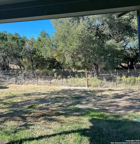 $1,850 | 247-remington R Remington Road, Spring Branch, TX 78070