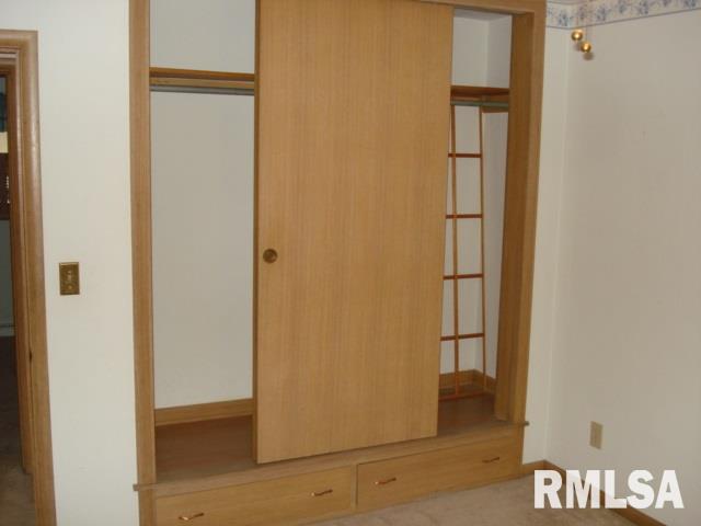 2455 33rd Street Moline, IL 61265 - Photo 15 of 28 Gallery Image 15