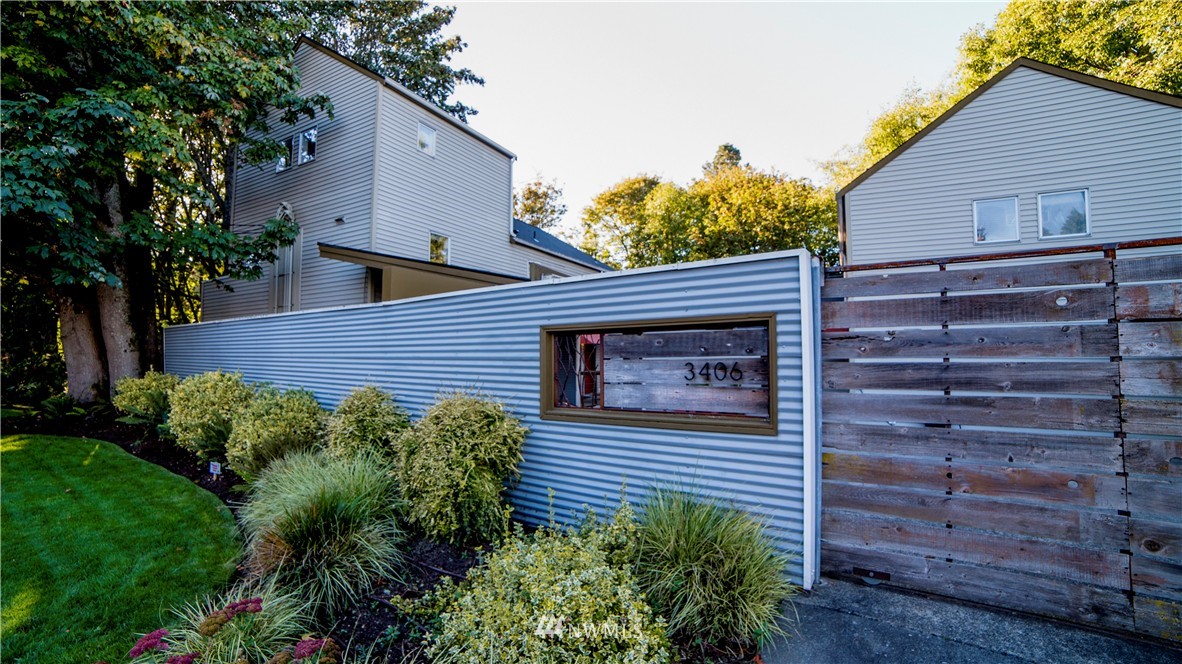 3406 West Government Way, Unit 7 Seattle, WA 98199 - Photo 16 of 16