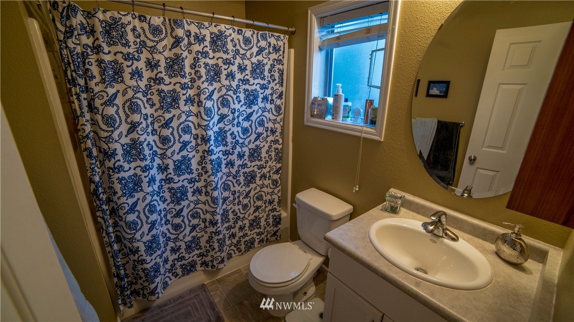 3406 West Government Way, Unit 7 Seattle, WA 98199 - Photo 9 of 16