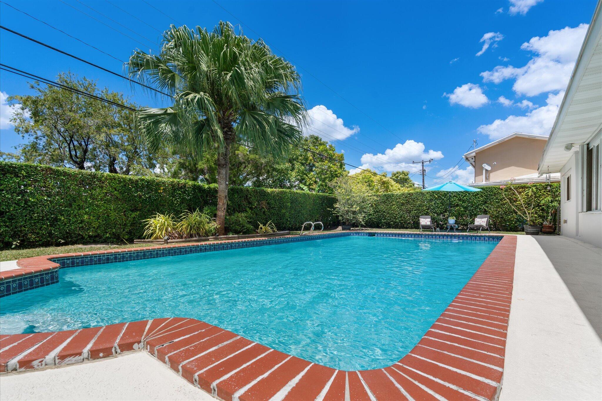 8341 Southwest 14th Street Miami, FL 33144 - Photo 35 of 41 34-19-mkw03317