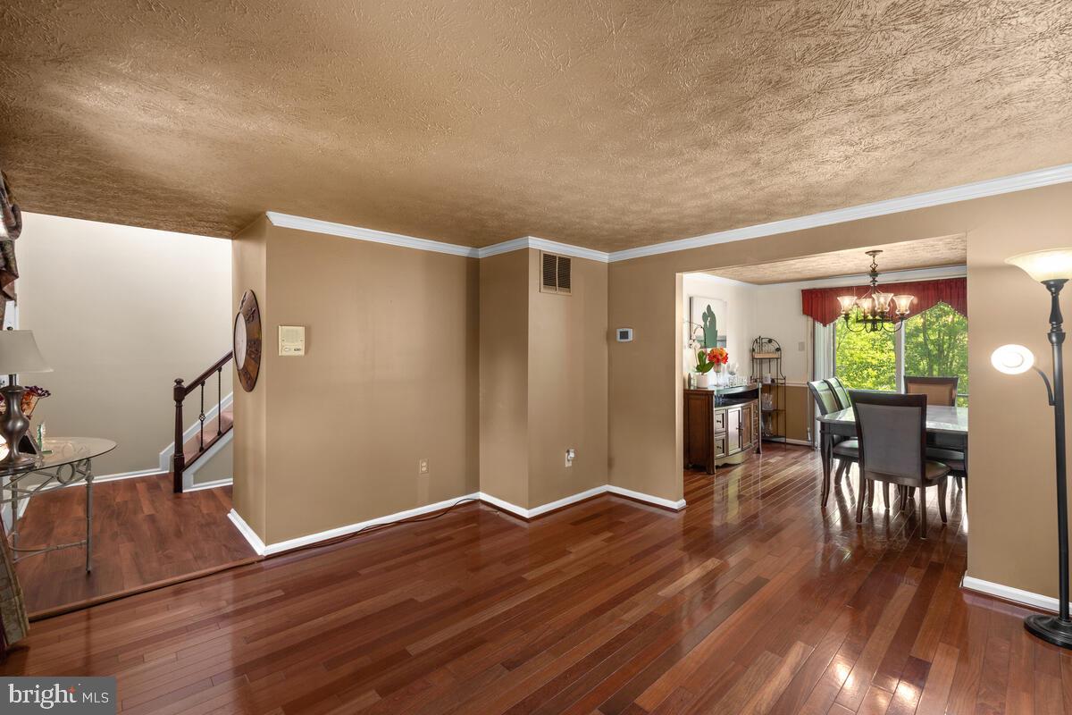 4634 Panacea Road Pikesville, MD 21208 - Photo 5 of 37 Gallery Image 5