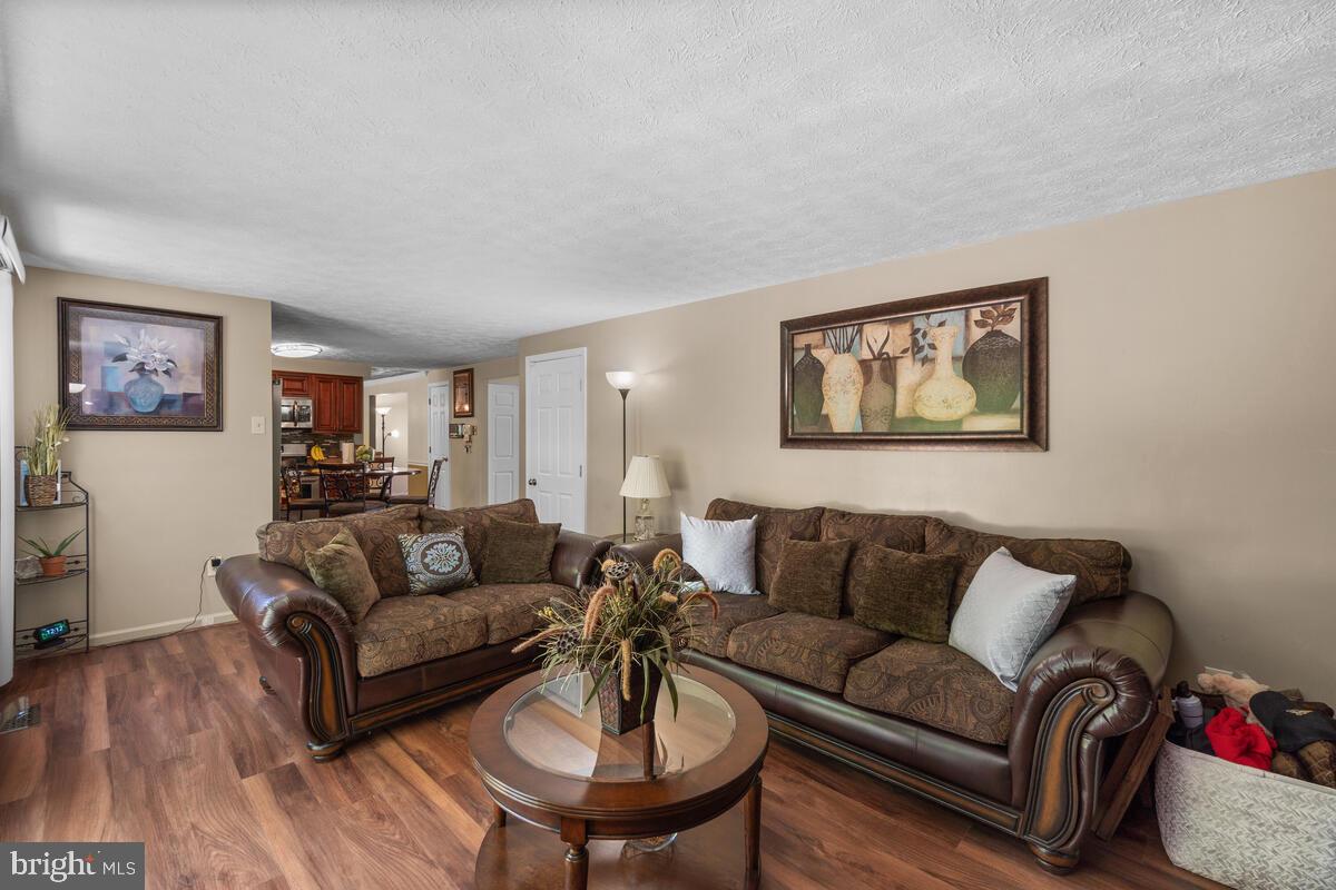 4634 Panacea Road Pikesville, MD 21208 - Photo 8 of 37 Gallery Image 8