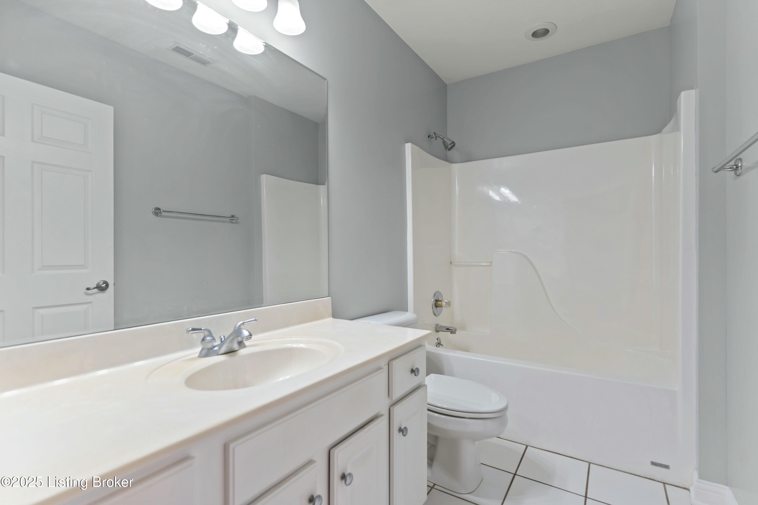 7824 Turtle Run Court Prospect, KY 40059 - Photo 19 of 21 tempImagewINE9G