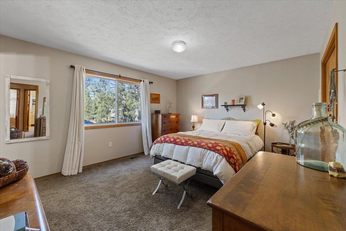 14613 North Lowe Road Mead, WA 99021 - Photo 23 of 34