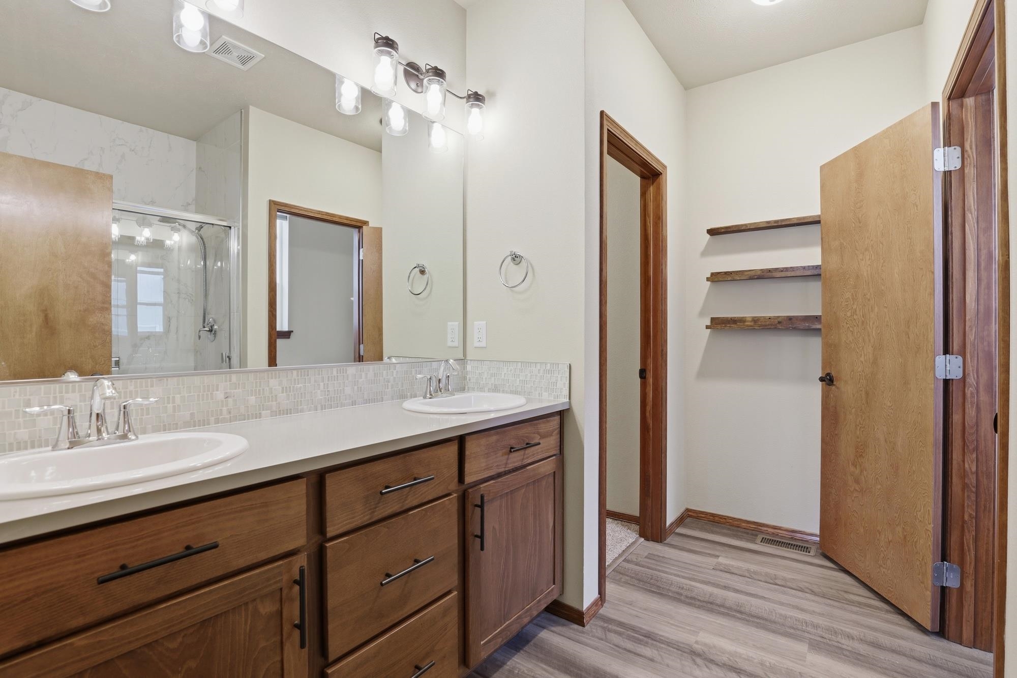 12907 North Raptor Lane Spokane, WA 99208 - Photo 16 of 46