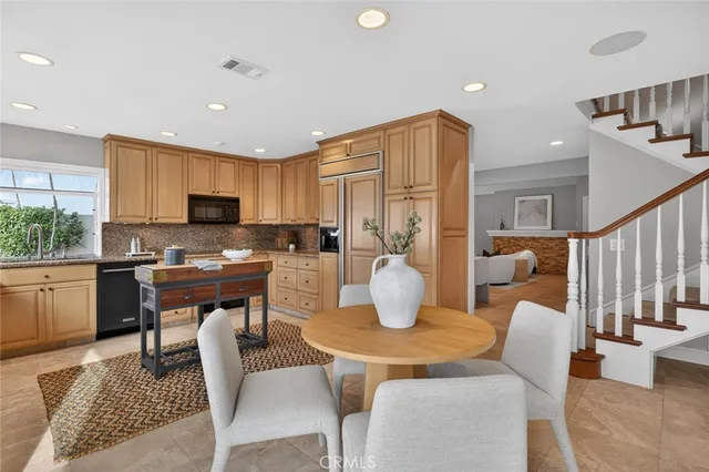 $1,849,000 | 969 Azalea Drive, Costa Mesa, CA 92626