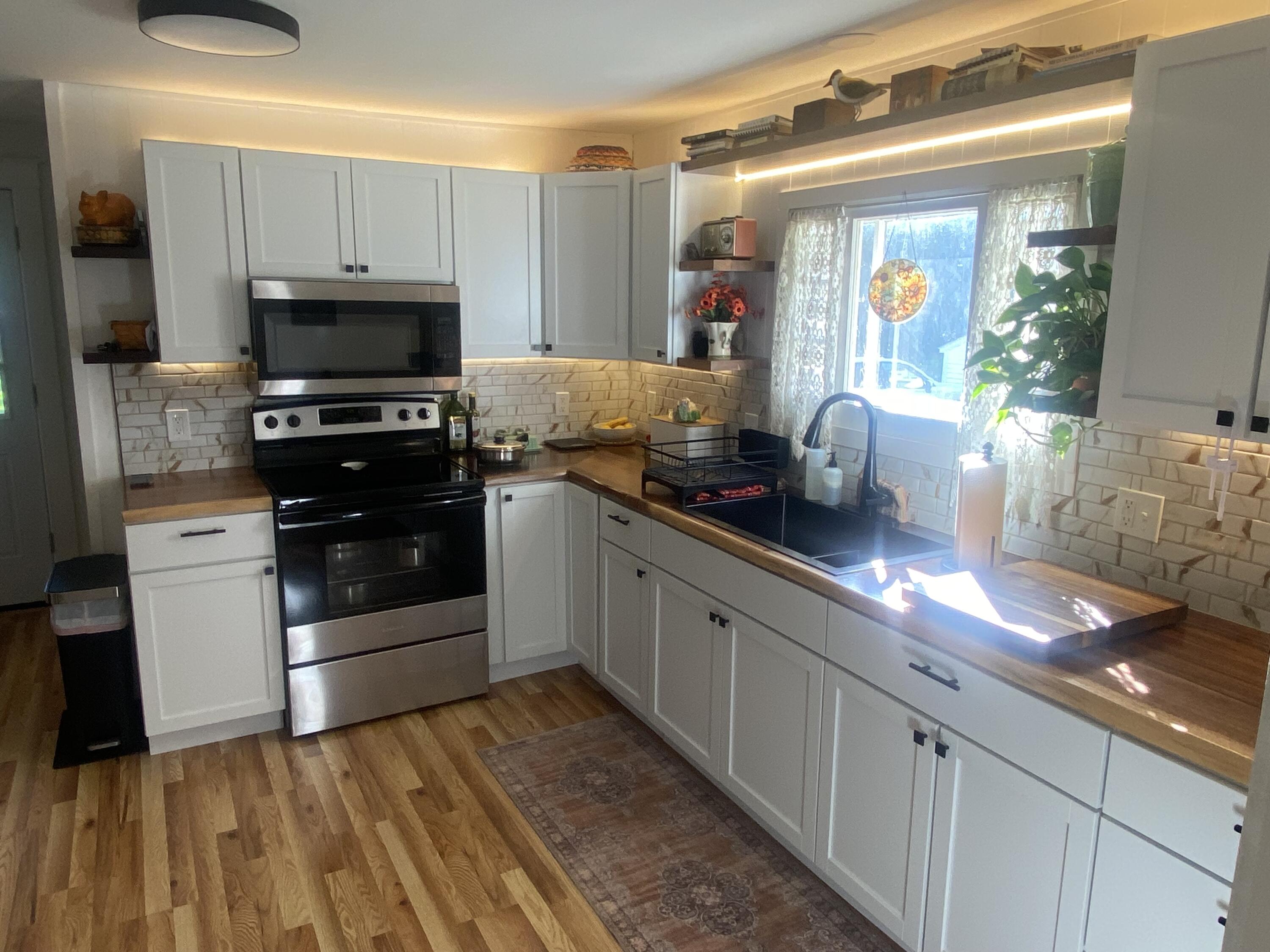 316 Canaan Road Skowhegan, ME 04976 - Photo 10 of 41 10 Kitchen