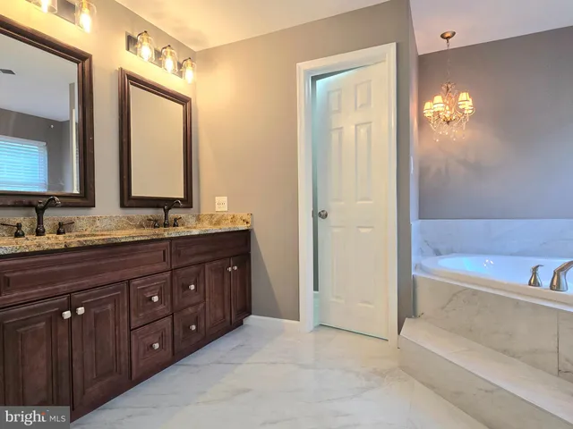 $950,000 | 5203 Ashleigh Glen Court, Glenn Dale, MD 20769