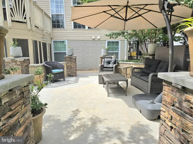 $950,000 | 5203 Ashleigh Glen Court, Glenn Dale, MD 20769