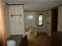 2226 Bearden Road Clarksville, TN 37043 - Photo 7 of 8 Gallery Image 7