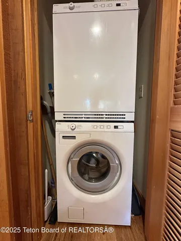 $2,500,000 | 3600 West Michael Drive, Unit B5, Teton Village, WY 83025