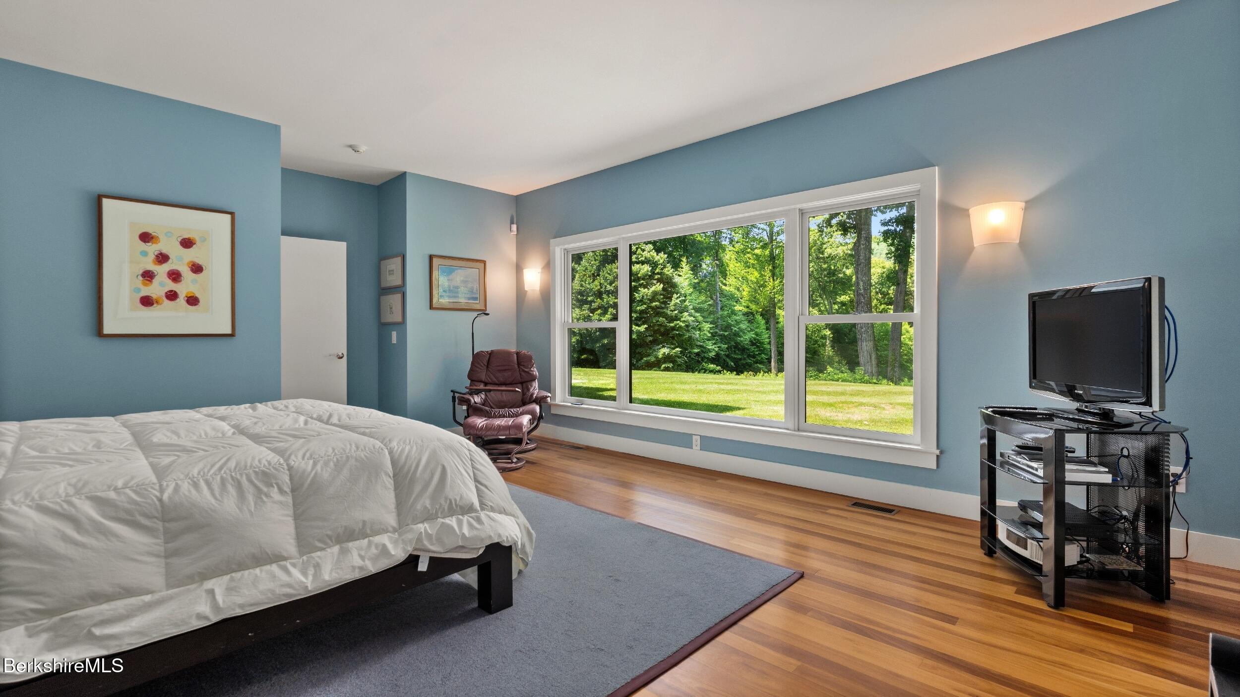 16 Old Tree Farm Road Stockbridge, MA 01266 - Photo 23 of 47 Primary Bedroom