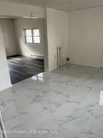 $950 | 258 Main Street, Unit 3(REAR), Dupont, PA 18641