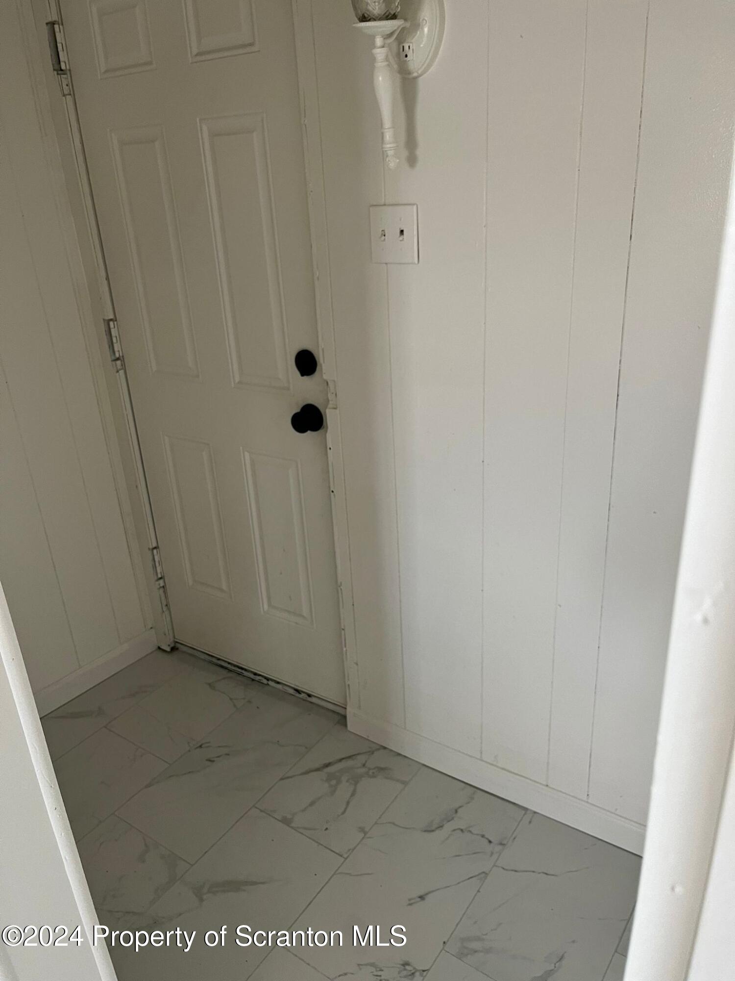 258 Main Street, Unit 3(REAR) Dupont, PA 18641 - Photo 4 of 10 a view of a small space