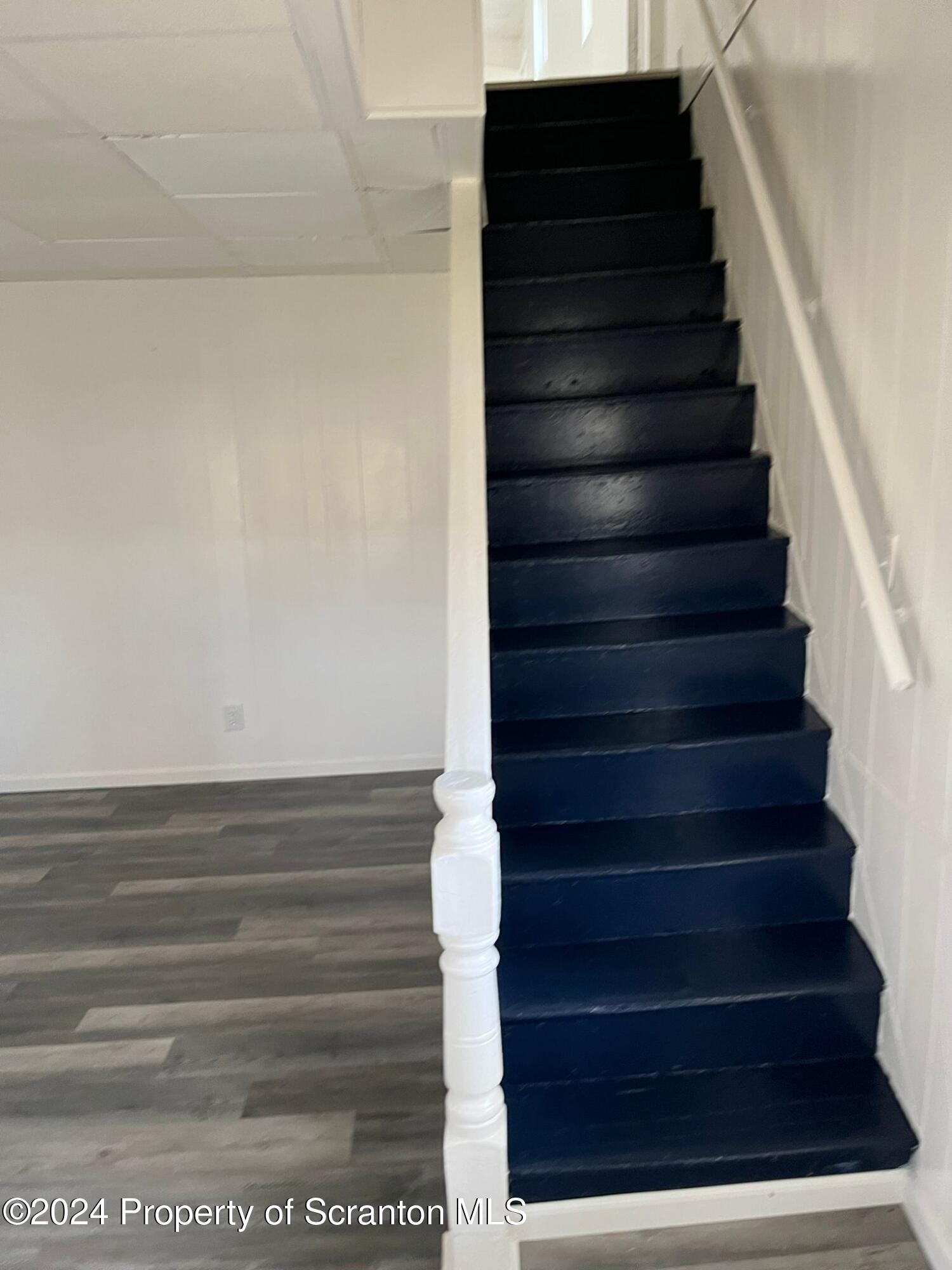 258 Main Street, Unit 3(REAR) Dupont, PA 18641 - Photo 7 of 10 a view of entryway