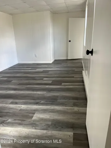 $950 | 258 Main Street, Unit 3(REAR), Dupont, PA 18641