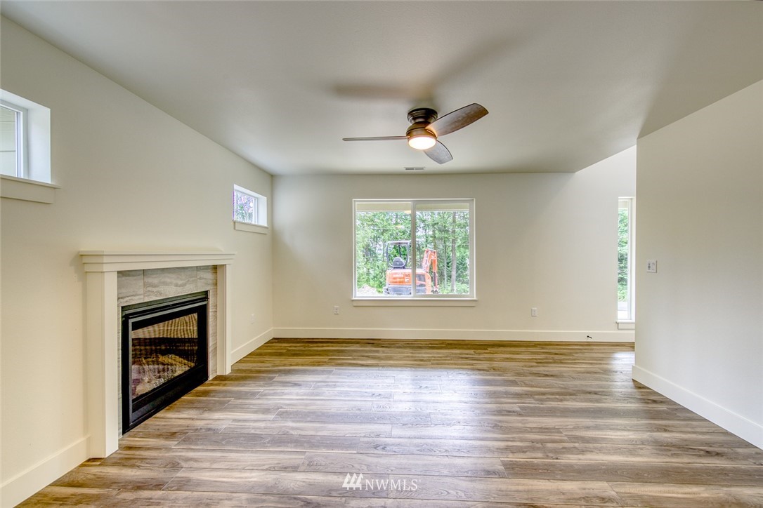 20873 President Point Road Northeast Kingston, WA 98346 - Photo 11 of 40 Gallery Image 11