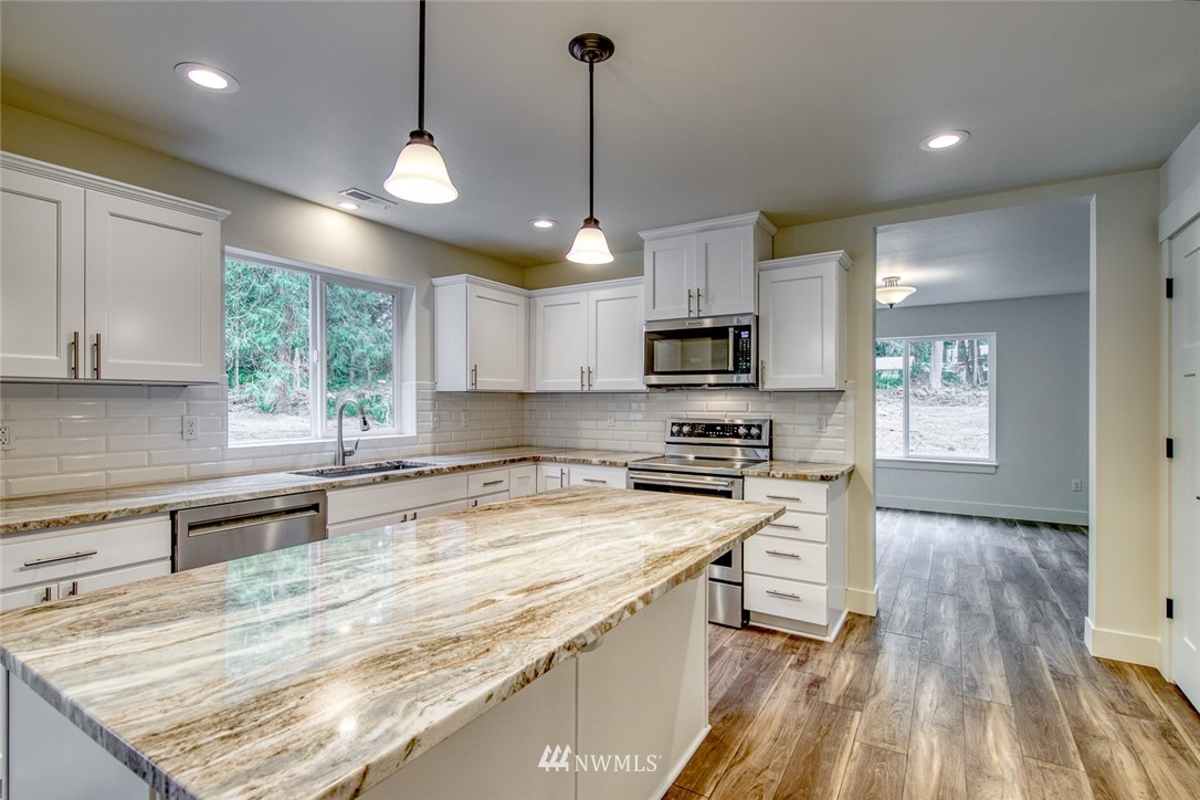 20873 President Point Road Northeast Kingston, WA 98346 - Photo 15 of 40 Gallery Image 15