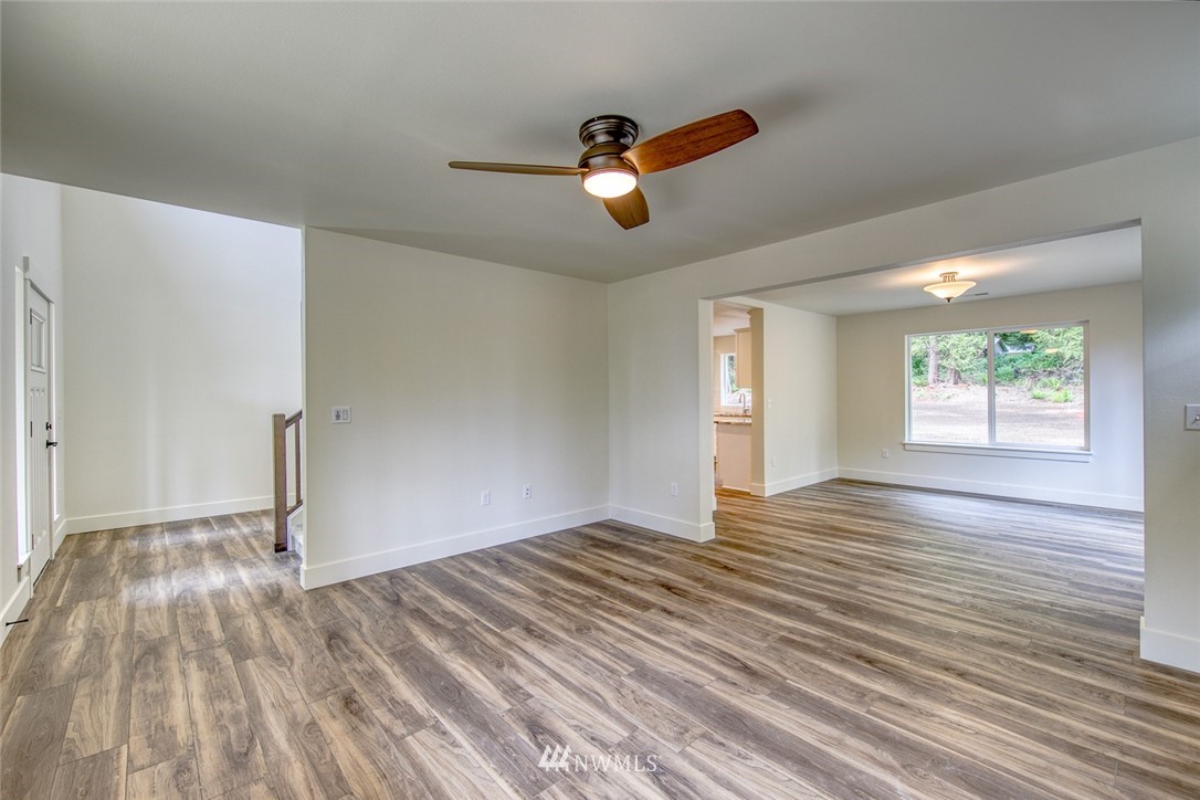 20873 President Point Road Northeast Kingston, WA 98346 - Photo 10 of 40 Gallery Image 10